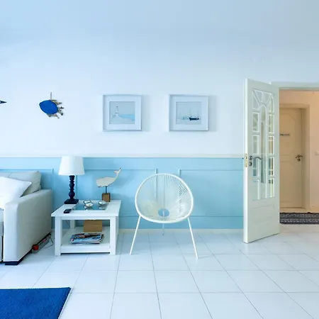 Santa Blue T2 - Santa Cruz Center Apartment Silveira (Lisbon)