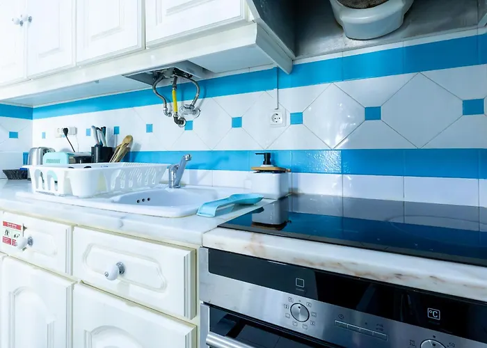 Santa Blue T2 - Santa Cruz Center Apartment